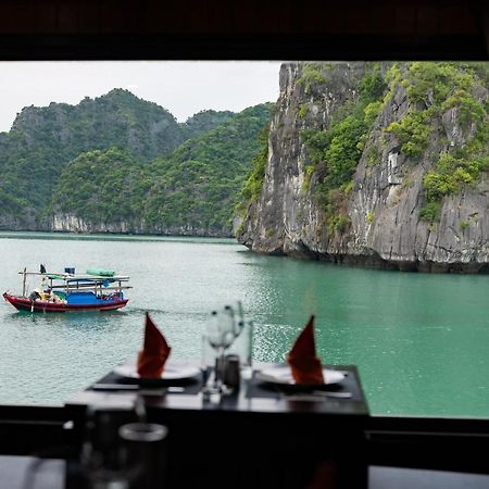 La Pandora Boutique Cruises Hotel ฮาลอง ภายนอก รูปภาพ