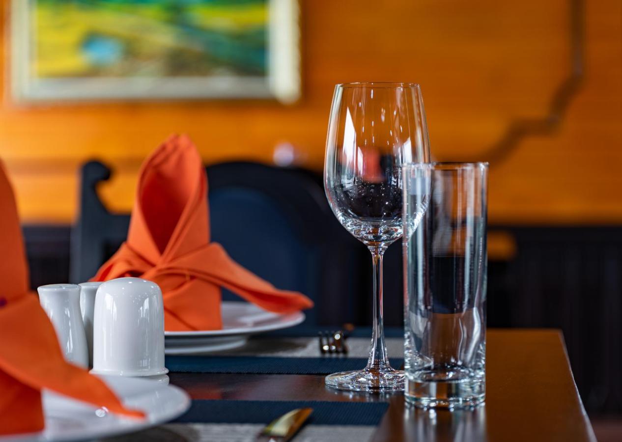 La Pandora Boutique Cruises Hotel ฮาลอง ภายนอก รูปภาพ