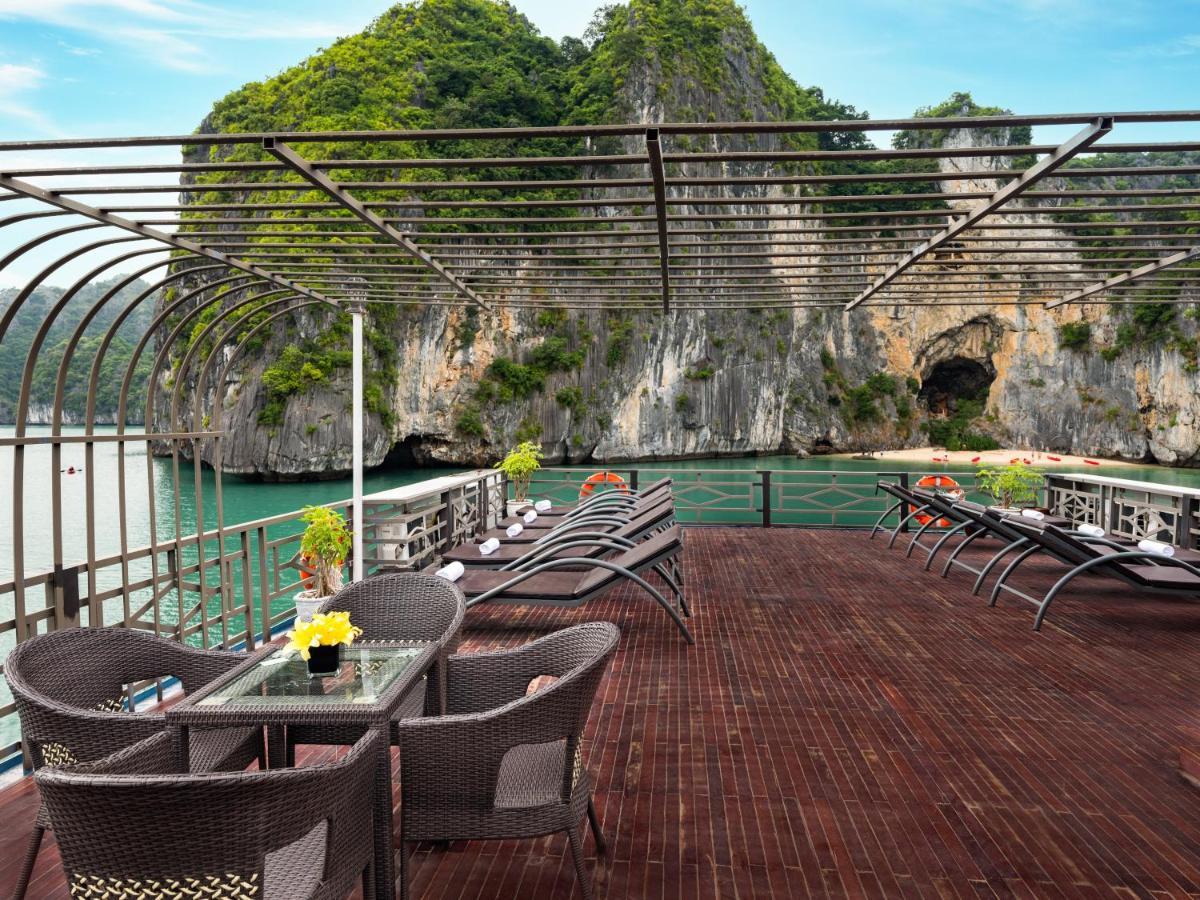 La Pandora Boutique Cruises Hotel ฮาลอง ภายนอก รูปภาพ