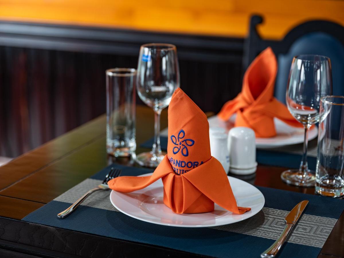 La Pandora Boutique Cruises Hotel ฮาลอง ภายนอก รูปภาพ