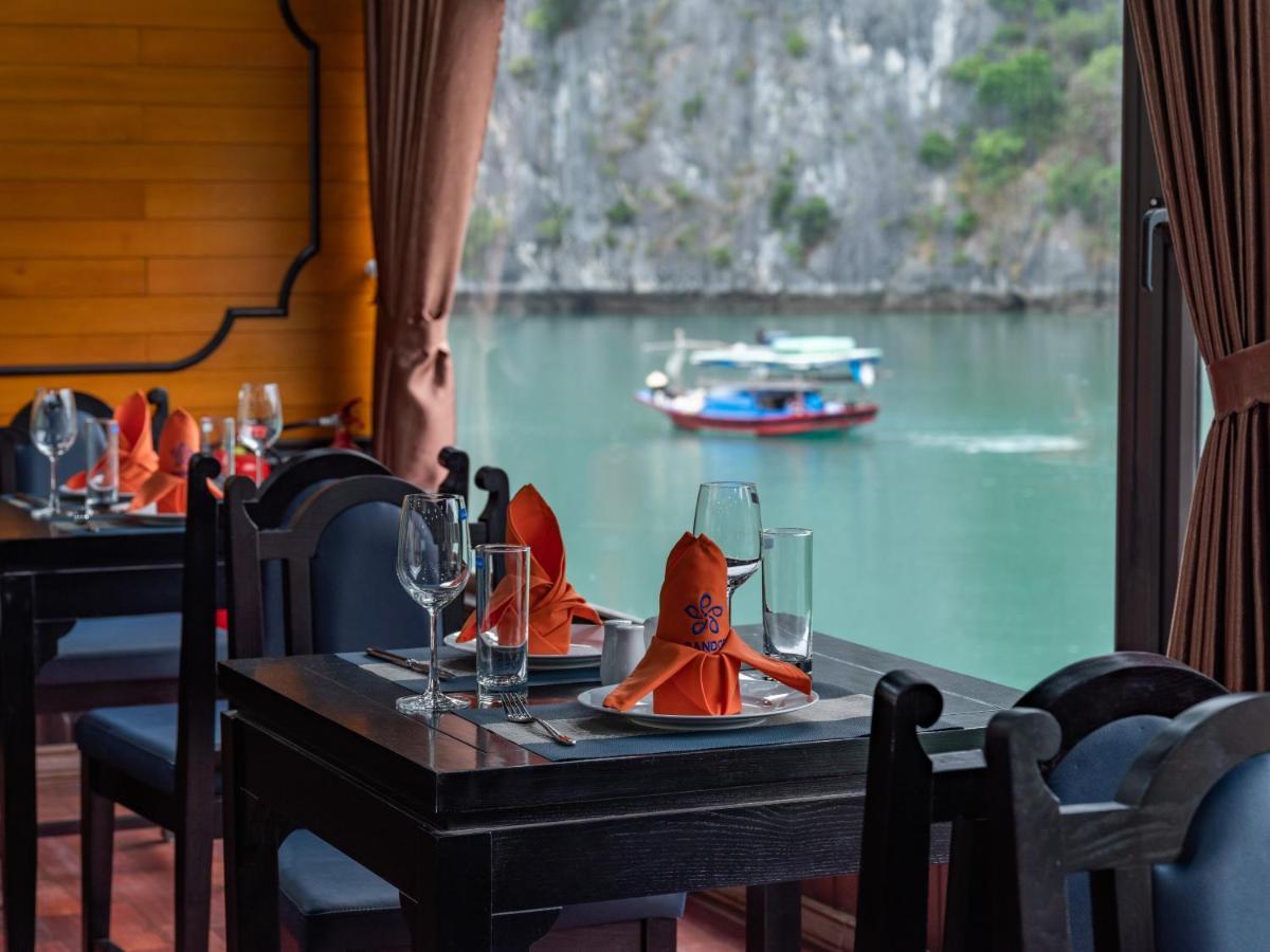 La Pandora Boutique Cruises Hotel ฮาลอง ภายนอก รูปภาพ